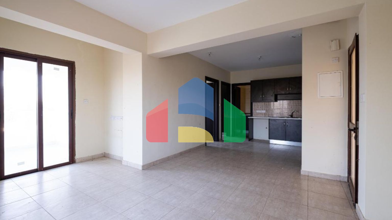 Продажа - Здание в Никосии