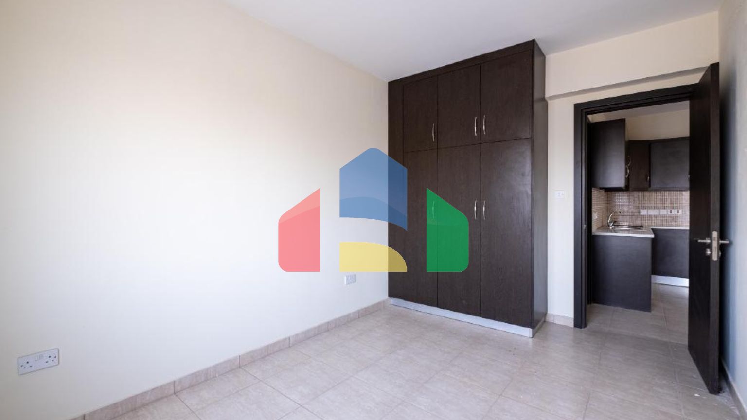 Продажа - Здание в Никосии