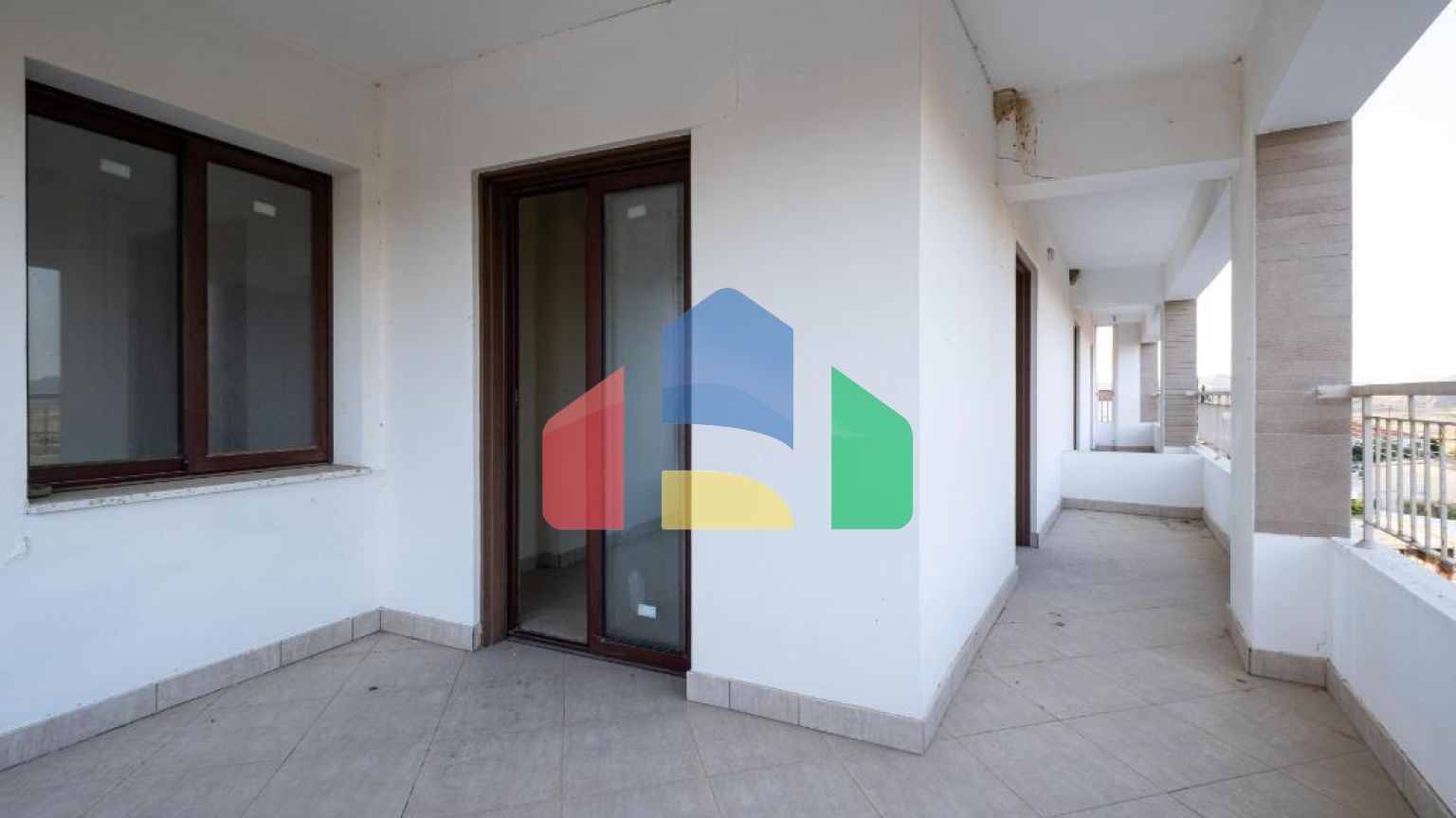 Продажа - Здание в Никосии