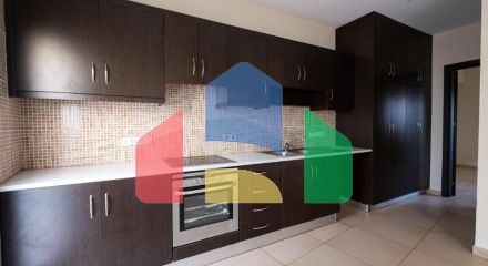 Продажа - Здание в Никосии