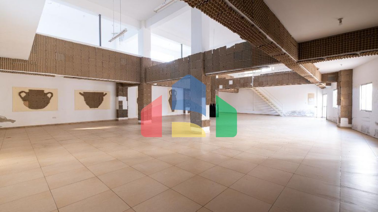 Продажа - Здание в Никосии