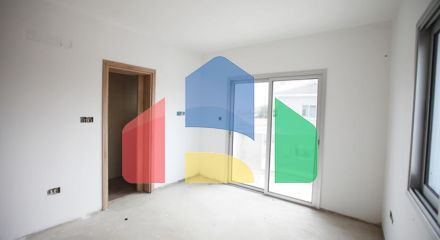 Продаж - Вілла 224 m² В Никосии