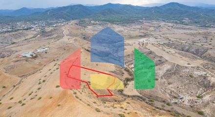 Продажа - Земельный участок 8696 m² в Никосии