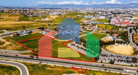 Продаж - Земельна ділянка 18200 m² В Никосии