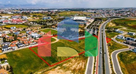 Продаж - Земельна ділянка 18200 m² В Никосии