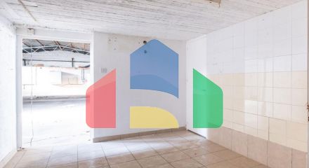 Продажа - Бизнес 890 m² в Никосии