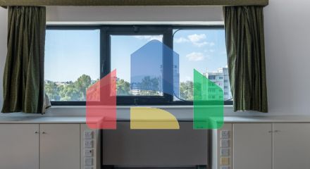 Продаж - Бізнес 238 m² В Никосии