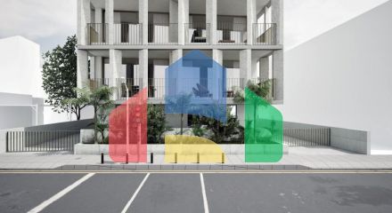 Продаж - Земельна ділянка 718 m² В Никосии