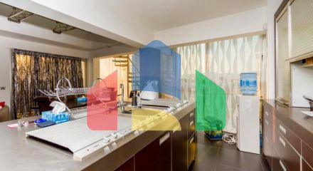 Продаж - Duplex 180 m² В Никосии