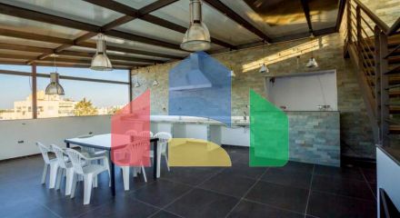 Продаж - Duplex 180 m² В Никосии