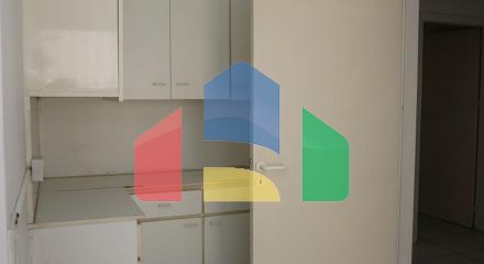 Продаж - Котедж 345 m² В Никосии