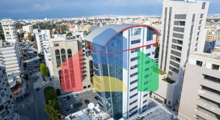 Продаж - Бізнес 220 m² В Никосии