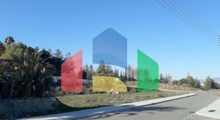 Продажа - Земельный участок 1204 m² в Никосии