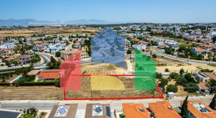 Продаж - Земельна ділянка 3243 m² В Никосии