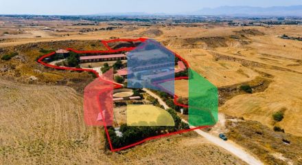 Продажа - Земельный участок 18517 m² в Никосии