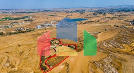 Продажа - Земельный участок 18517 m² в Никосии