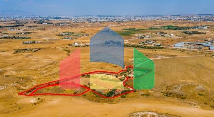 Продажа - Земельный участок 18517 m² в Никосии