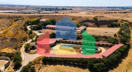 Продажа - Земельный участок 18517 m² в Никосии
