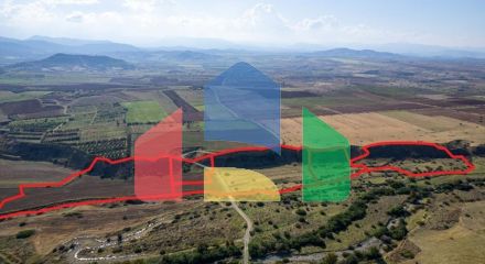 Продаж - Земельна ділянка 49167 m² В Никосии