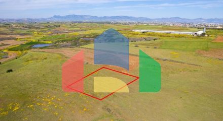 Продажа - Земельный участок 1462 m² в Никосии