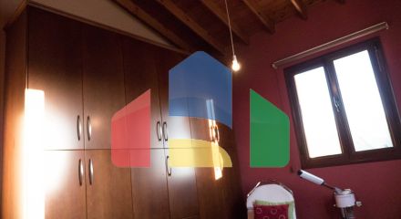 Продаж - Вілла 270 m² В Никосии