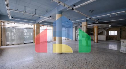 Продаж - Бізнес 513 m² В Никосии