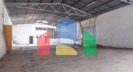 Продаж - Земельна ділянка 7916 m² В Никосии