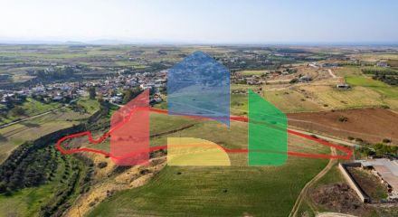 Продажа - Земельный участок 17057 m² в Никосии