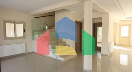 Продажа - Вилла 233 m² в Никосии