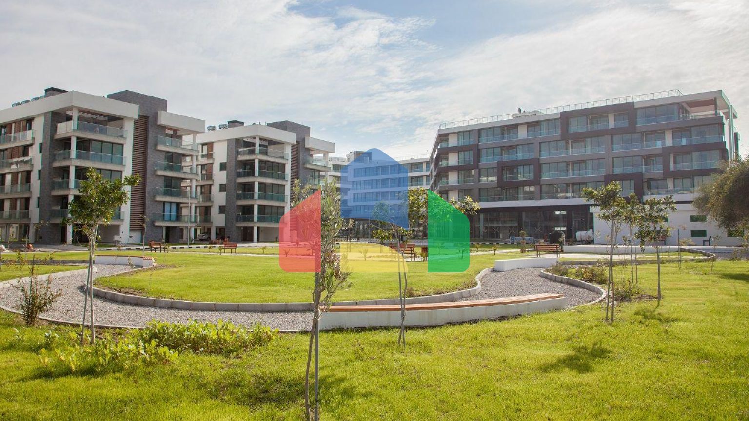 Трехкомнатная квартира 125 м2 в новом комплексе в Никосии