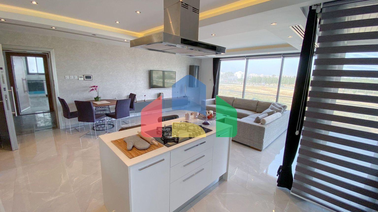 Трехкомнатный Penthouse 130 м2 в уютном комплексе в Никосии