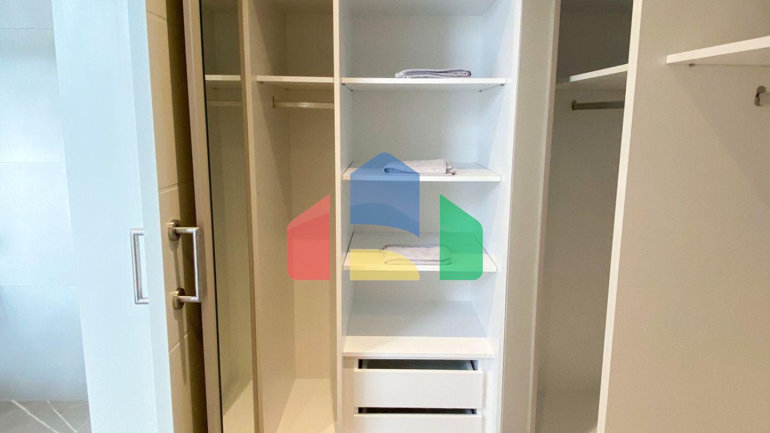 Трехкомнатный Penthouse 130 м2 в уютном комплексе в Никосии