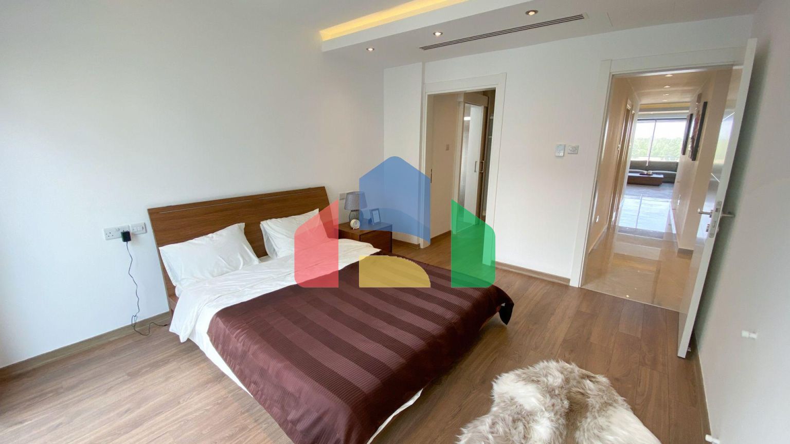 Квартира 3+1 (130 м2) в уютном  комплексе в Никосии