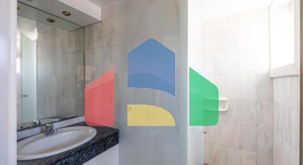 Продажа - Здание в Никосии