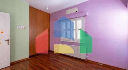 Продажа - Здание в Никосии