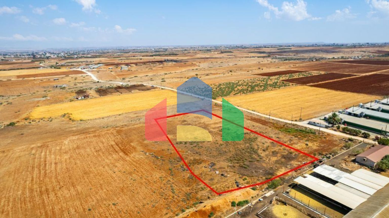 Продажа - Земельный участок 4683 m² в Никосии