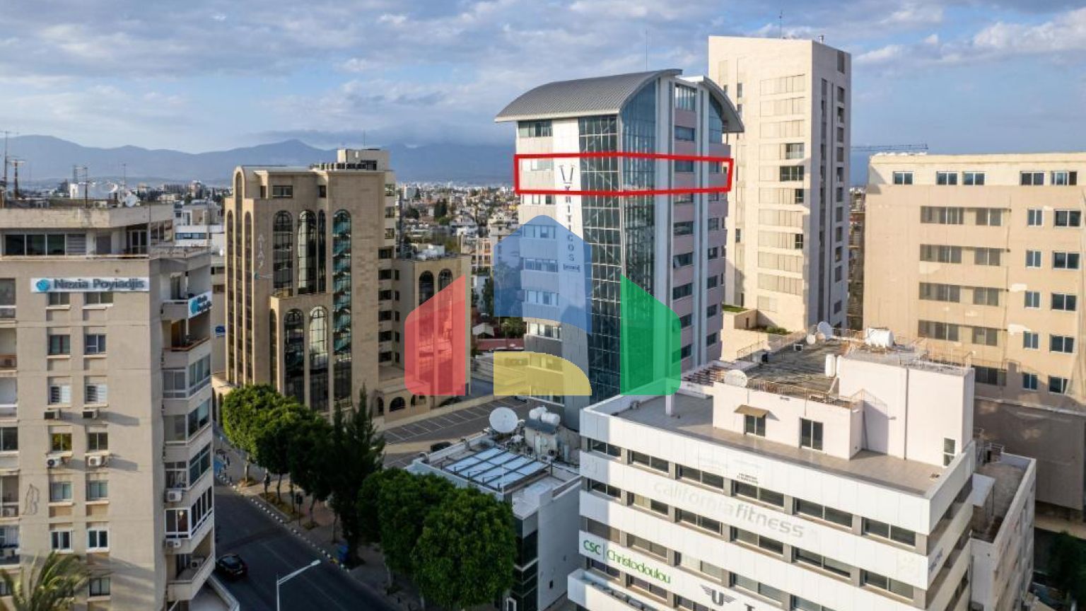 Продажа - Бизнес 219 m² в Никосии