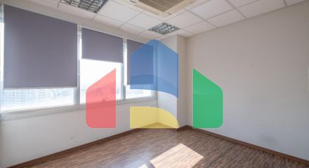 Продажа - Бизнес 219 m² в Никосии