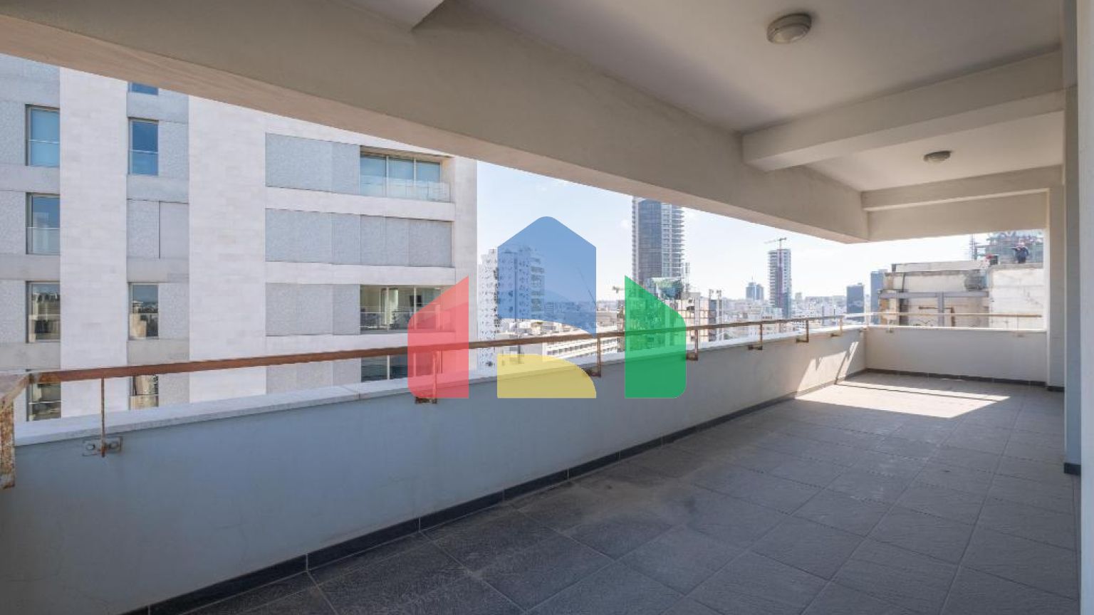 Продажа - Бизнес 219 m² в Никосии