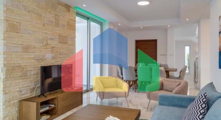Продаж - Вілла 190 m² В Протарасе