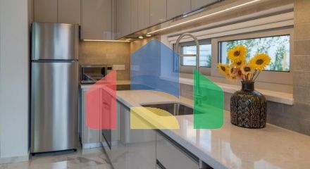 Продаж - Вілла 190 m² В Протарасе