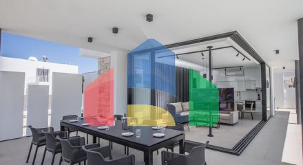 Продаж - Вілла 165 m² В Протарасе