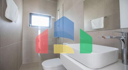 Продаж - Вілла 165 m² В Протарасе