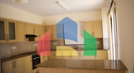 Продаж - Вілла 132 m² В Протарасе