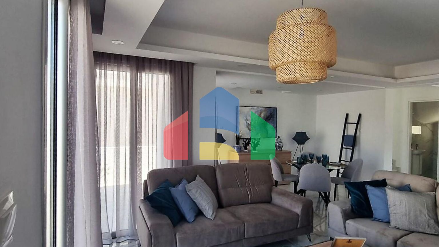 Продаж - Вілла 116 m² В Протарасе