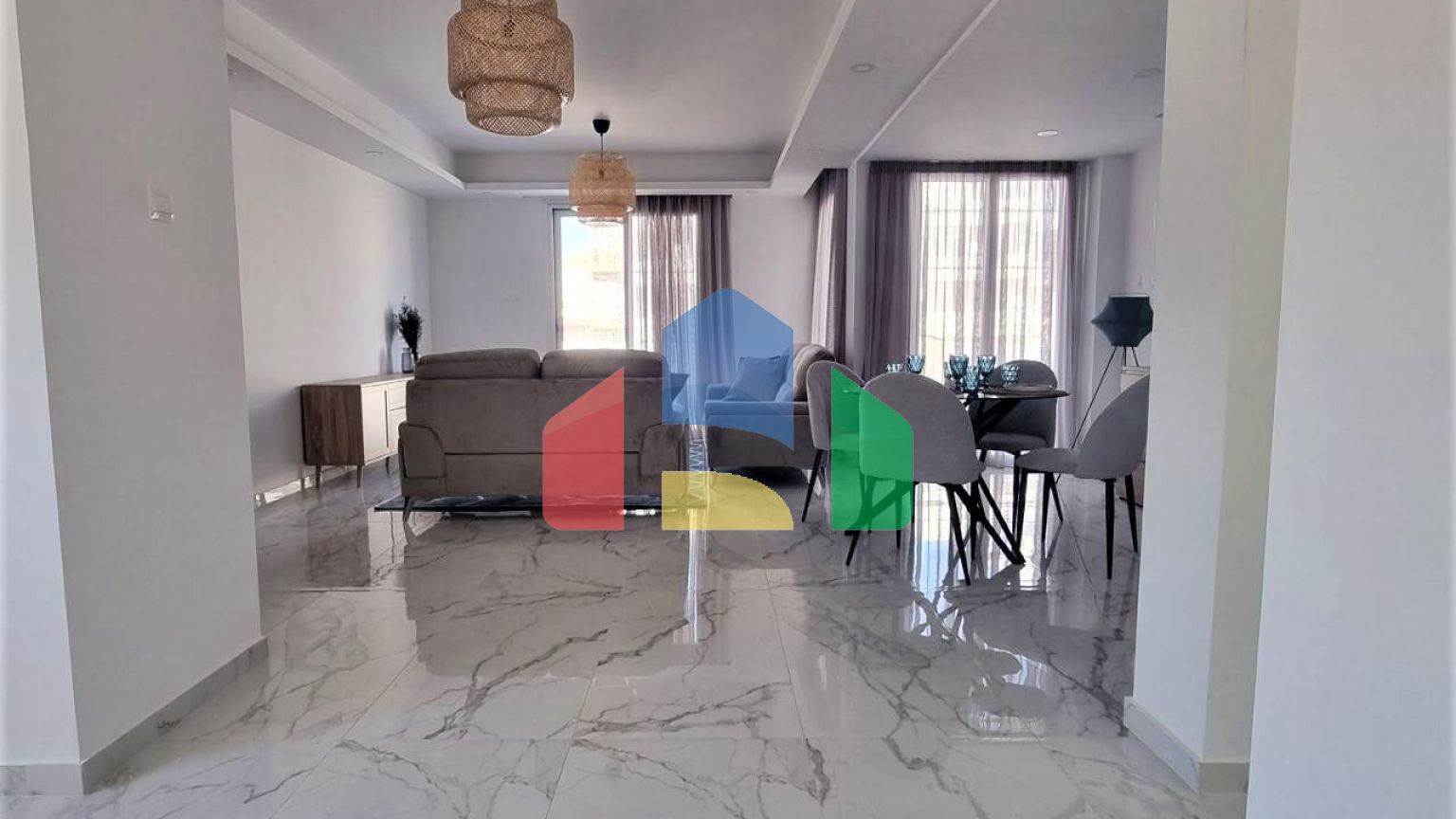 Продаж - Вілла 116 m² В Протарасе