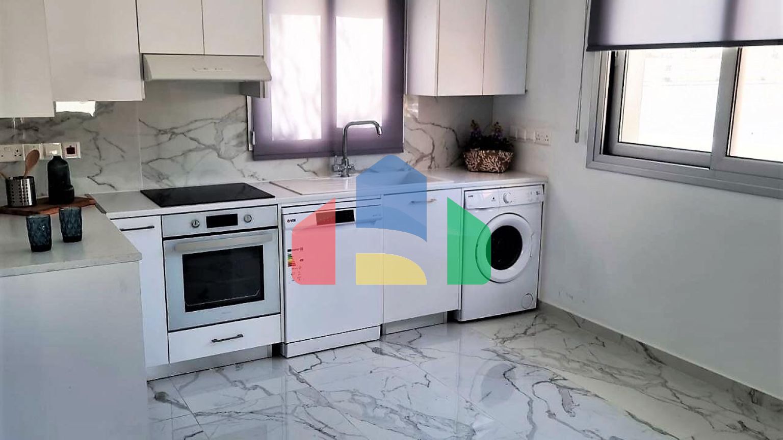 Продаж - Вілла 116 m² В Протарасе