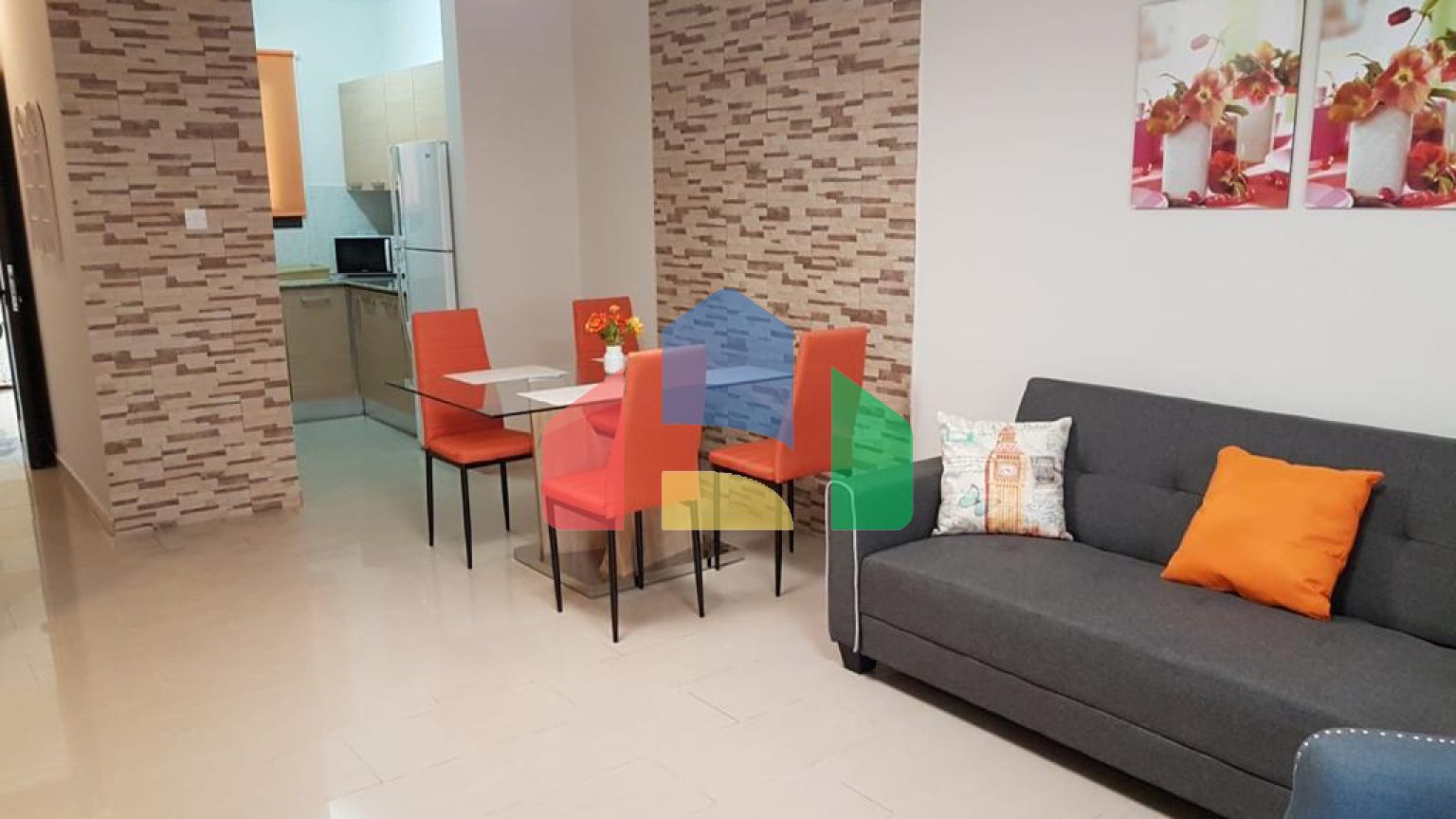 Продаж - Квартира 76 m² В Протарасе