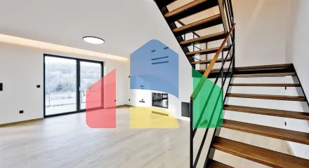 На продажу семейные дома 111 m², земельный участок 869 m²