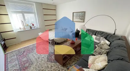 На продажу семейные дома 379 m², земельный участок 340 m²